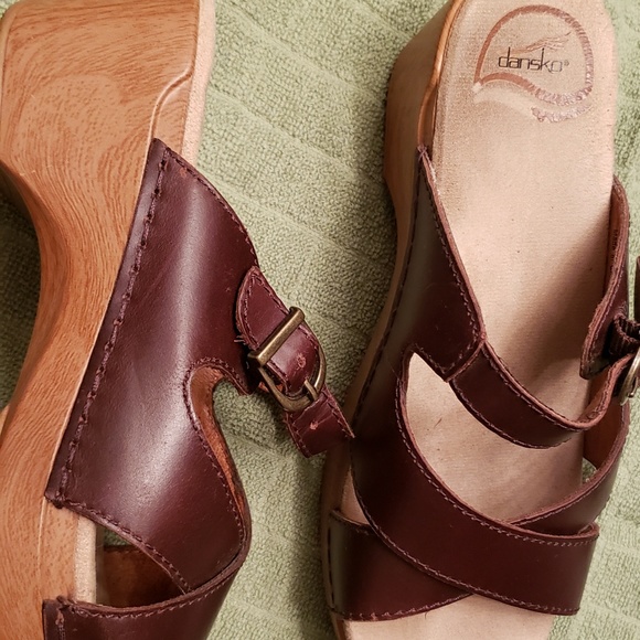 Dansko Shoes - Dansko shoes